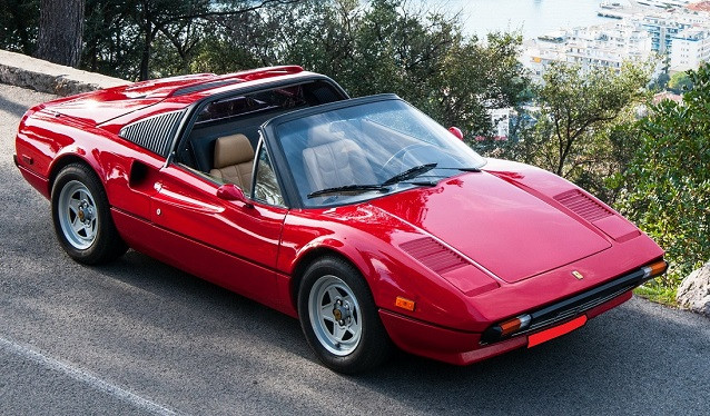 El Ferrari 308 se hace mayor…