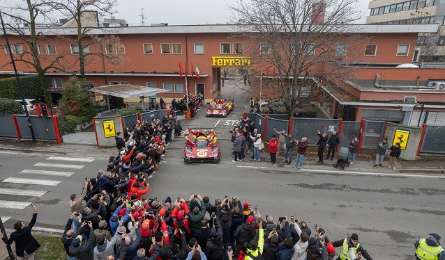 Ferrari celebra sus títulos en el WEC con los “tifosi”