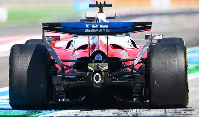 Ferrari elige la aerodinámica, como respuesta al motor alegal de Mercedes…